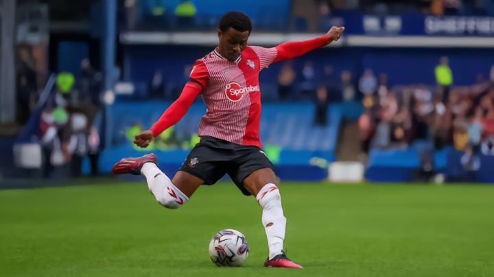 散伙饭？电讯报：勒沃库森想要南安普顿边锋特拉，已提供报价