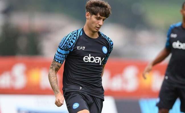 斯基拉：葡体900万欧元向那不勒斯报价意大利U21国脚扎诺利