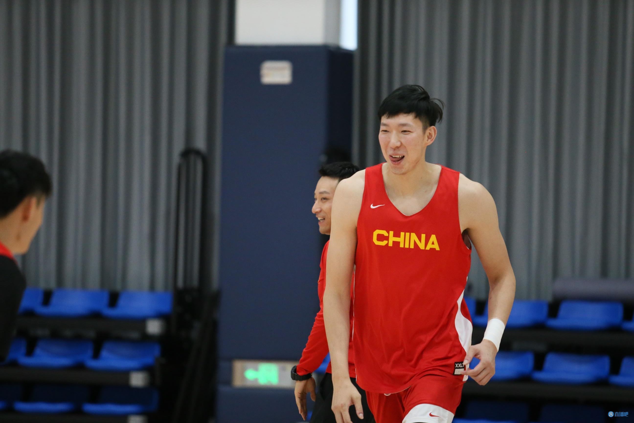 媒体人：两位登陆过NBA的内线齐聚广东 这内线实力堪称一家独大