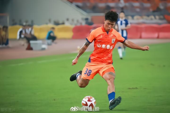 【大球场上空冉冉升起的新星】赛后采访——谢文能：