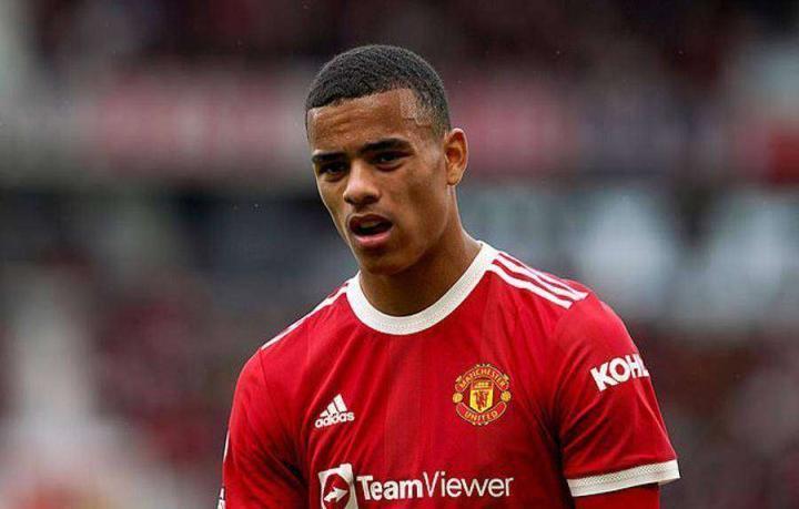 《曼彻斯特晚报》消息表示，曼联正在重新评估让格林