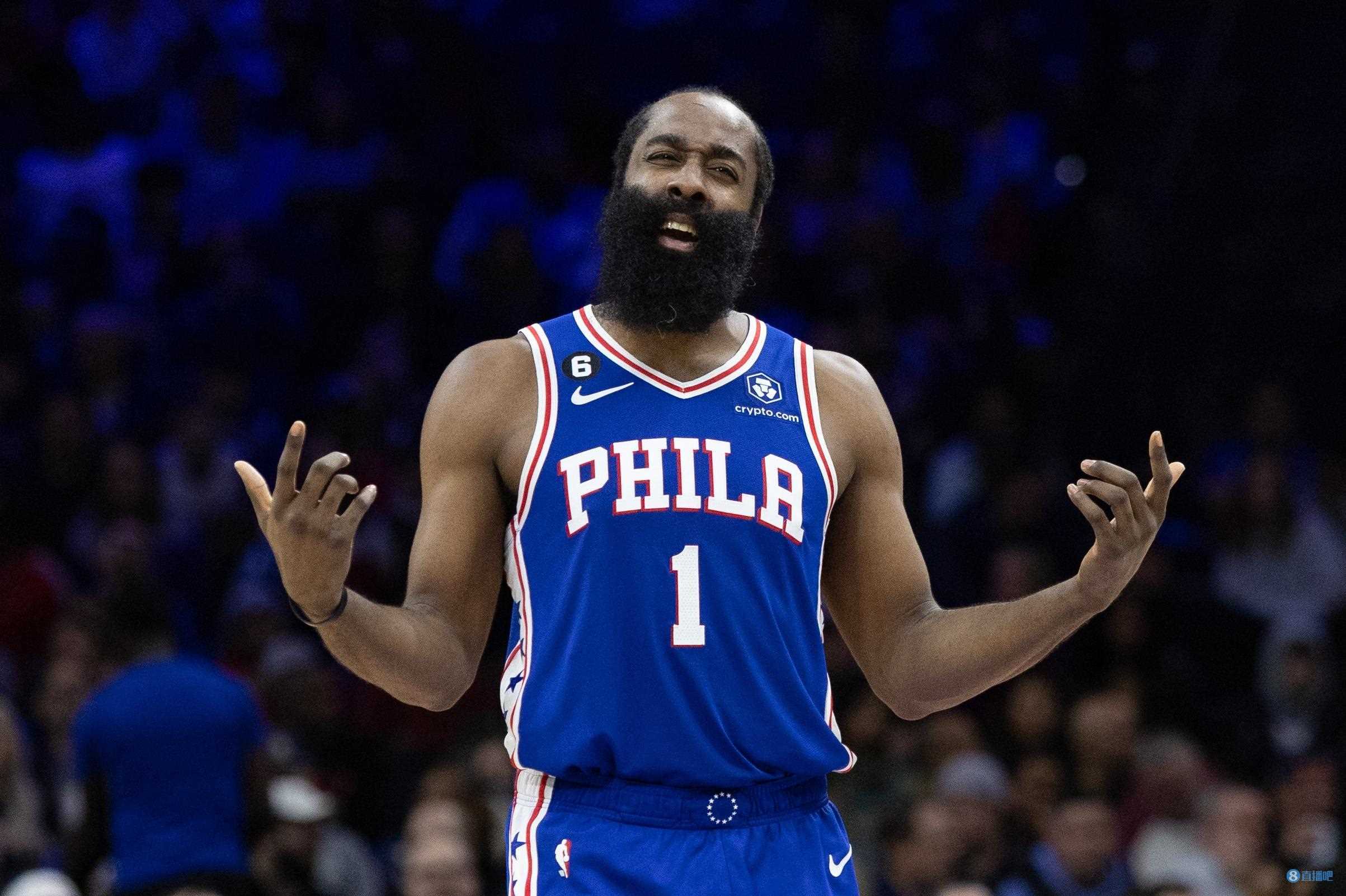 Woj：哈登私下表示 他炮轰莫雷是回应后者结束交易讨论的行为