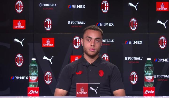 德斯特：我已完成了一些事，我为这个世界上最大的俱乐部踢球