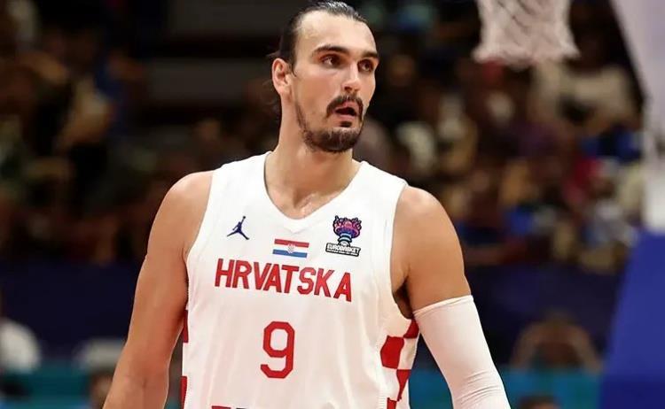 奥运资格预选赛-克罗地亚力克土耳其 萨里奇22分11板&申京12分