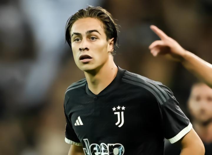 嫉妒？阿囧：伊尔迪兹明天就剪发，因为他一场要摸头发100次