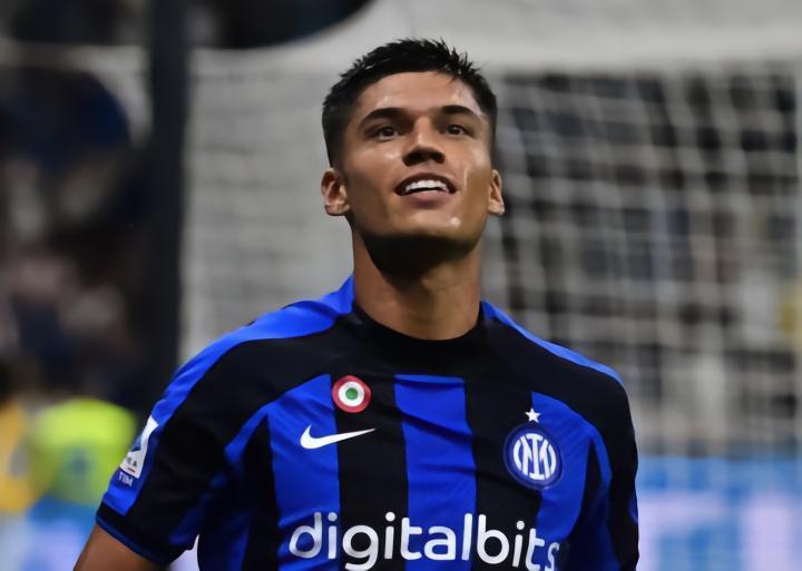 意媒：都灵可能租借加2000-2500万买断引进国米前锋科雷亚