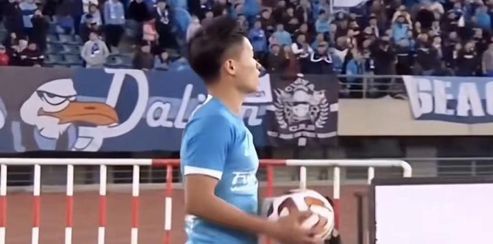 林良铭：年初收到多家俱乐部邀请，球队需要我时不能说走就走