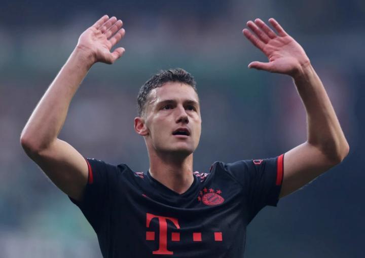 米体：国米报价提高至2800万欧 500万奖金，帕瓦尔没考虑曼联