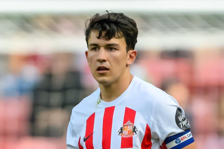 卢克·奥尼恩即将在桑德兰签下一份新合同