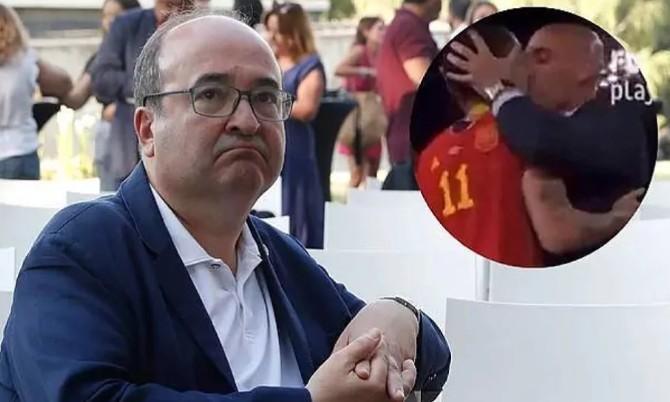 西班牙体育部长发表公开讲话，要求西足协主席就强吻一事道歉