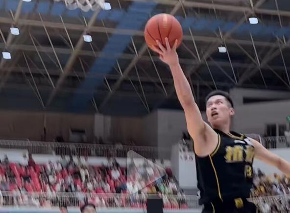 CBA官网注册信息：广厦为队史首位新秀杜博阳注册 签2年新秀合同