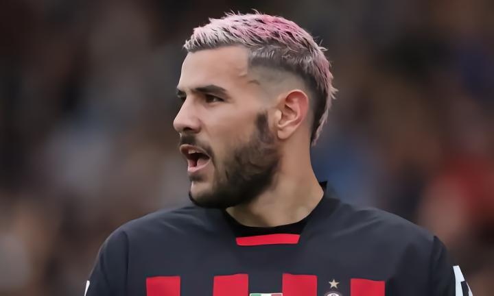 意媒：即便巴洛-图雷离队，米兰也不再引进左后卫做特奥替补