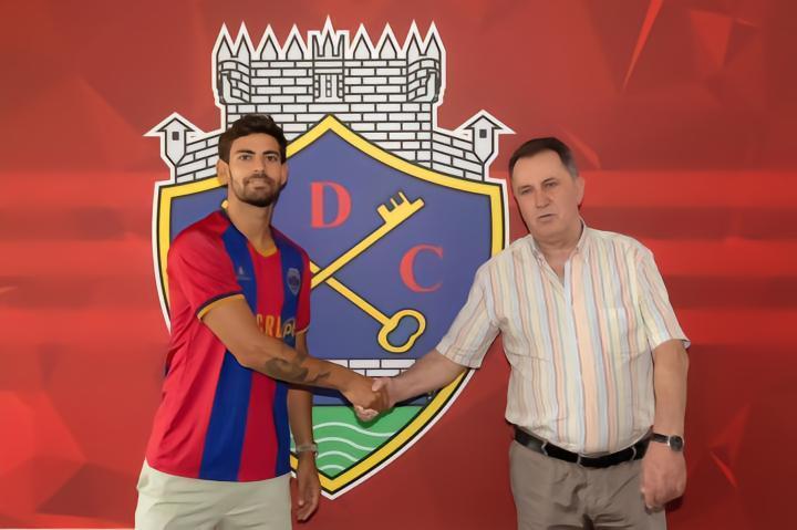 官方：沙维斯免签吉马良斯攻击手鲁本-拉梅拉斯