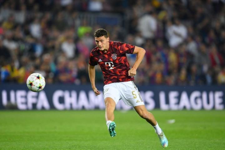 记者：拜仁只有在找到替代者后，才会放帕瓦尔去国米