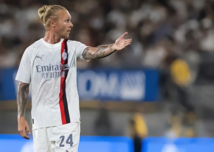 隆戈：克亚尔今夏100%会继续留在米兰