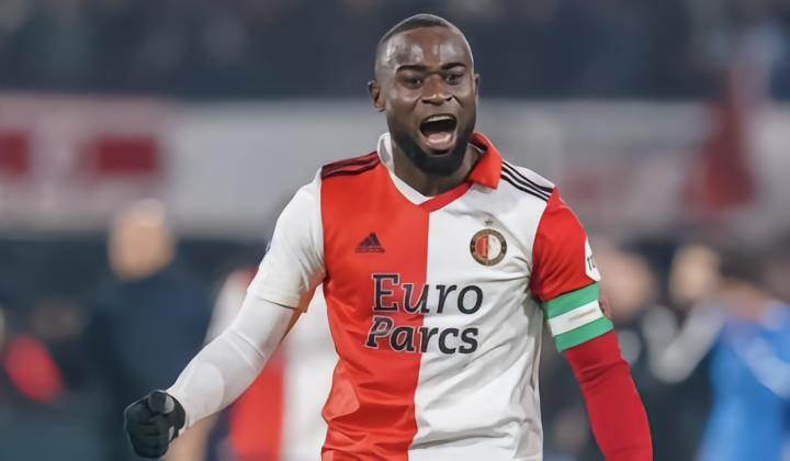 记者：海特勒伊达肯定在拜仁引援名单上，克洛斯特曼不是候选