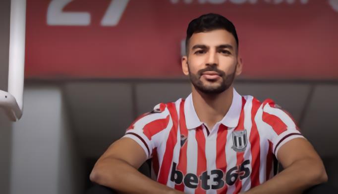 官方 : 斯托克城签下桑普多利亚中场莱里斯，为期三年