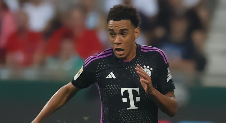 图片报：穆西亚拉预计伤缺2-3周，具体要看撕裂部位大小