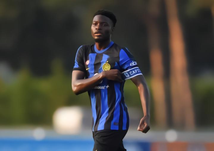 斯基拉：阿尔梅里亚先租后买总价500万欧向国米报价阿戈梅