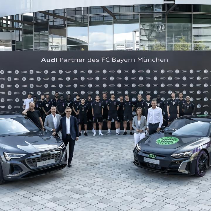 拜仁全队喜提新车，凯恩得到一辆奥迪Q8 e-tron