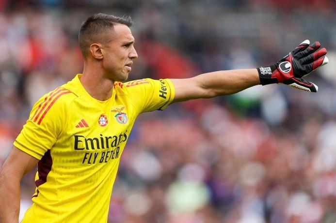 记者：曼联和本菲卡达口头协议，将1500万欧签弗拉乔季莫斯