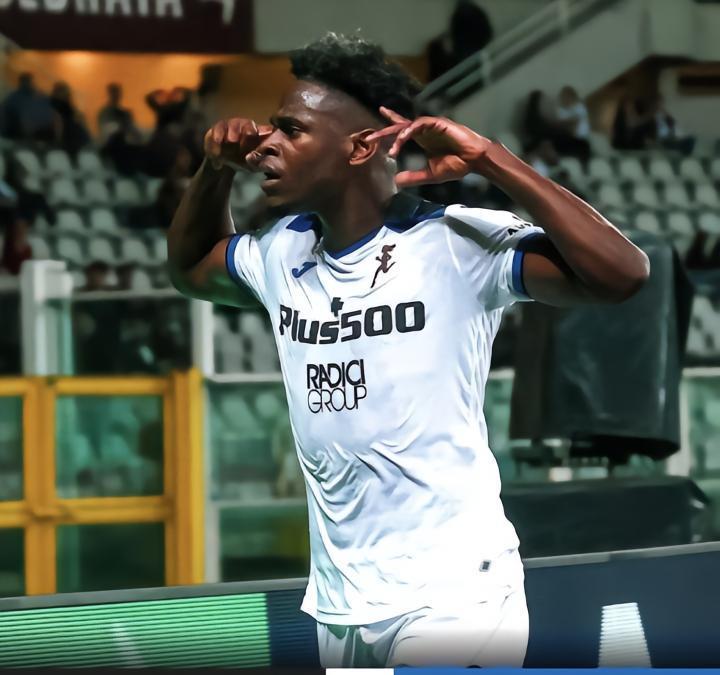 天空：富勒姆有意亚特兰大前锋萨帕塔，此外还询问了戴尔