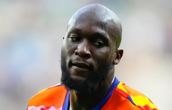 迪马济奥：切尔西愿意外租卢卡库，米兰也有可能会尝试引进他