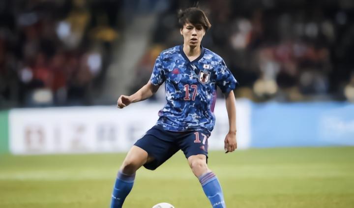 日媒：填补远藤航离队空缺，斯图加特报价300万欧