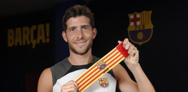 罗贝托发文支持被强吻女足球员：我们与你同在！