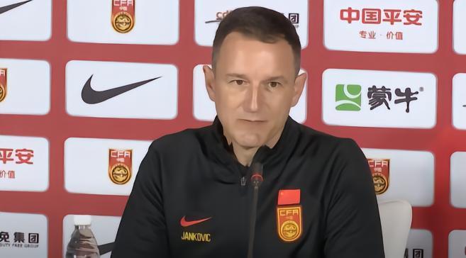 北青：吴曦、李可、巴顿有望回归国足名单，费南多待定