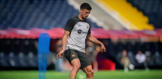 世体：朗格莱、埃里克-加西亚等四人可能将在今夏离开巴萨