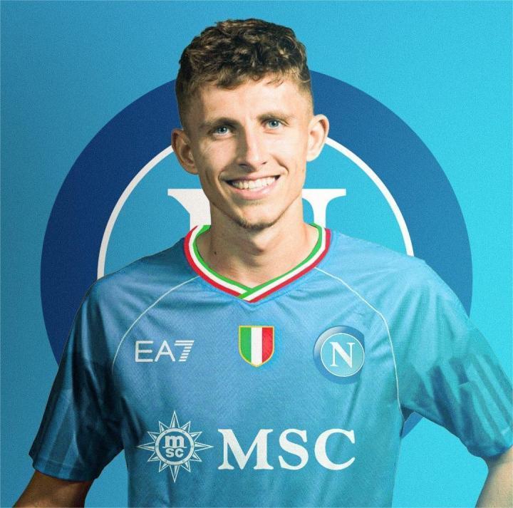 Here we go！罗马诺：法兰克福中场林德斯特伦将加盟那不勒斯