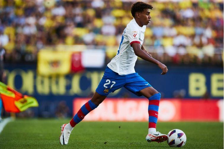 西甲一周资讯｜16岁巴萨小将亚马尔赢得MVP；皇马稳居榜首