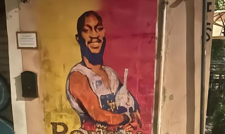 比肩托蒂和穆里尼奥，罗马街头出现卢卡库的角斗士壁画