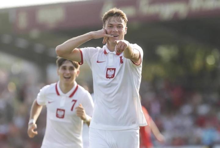 罗马诺：着眼未来，尤文将签下波兰16岁小将马祖尔