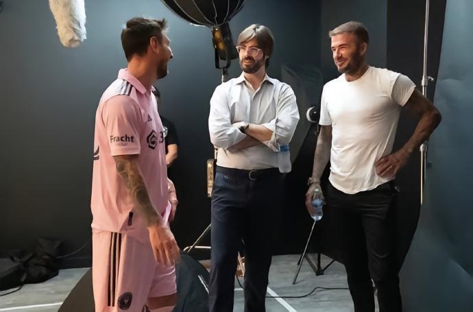 近日，《马卡报》专访了迈阿密国际首席商务官 (C