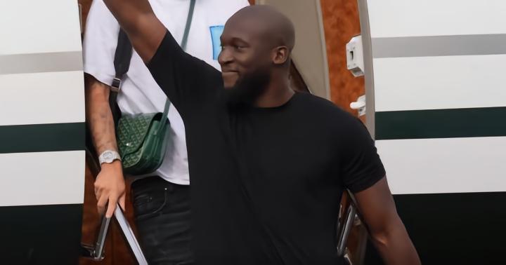 迪马济奥：罗马将在周四官宣卢卡库，合同已提交给意甲