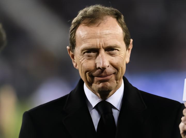 跟队记者：布特拉格诺将代表皇马出席欧冠小组赛抽签仪式