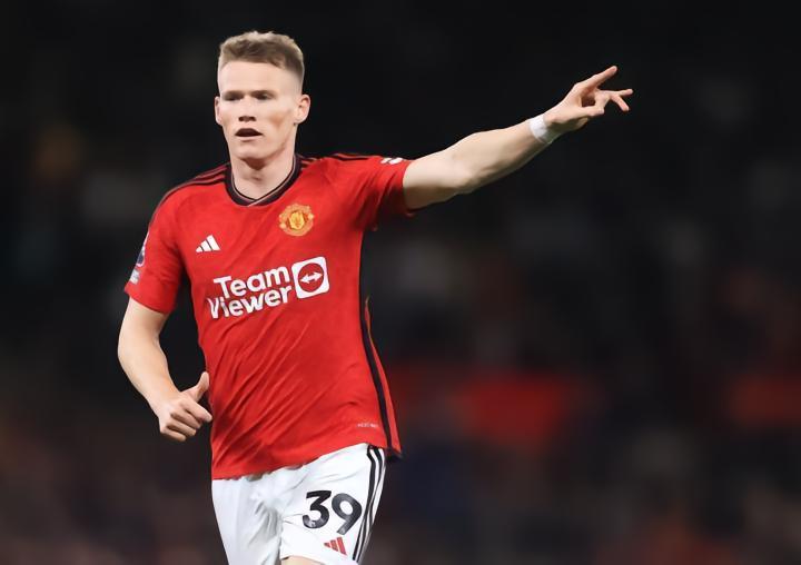 记者：拜仁没有认真考虑过要引进麦克托米奈，之前也从来没有