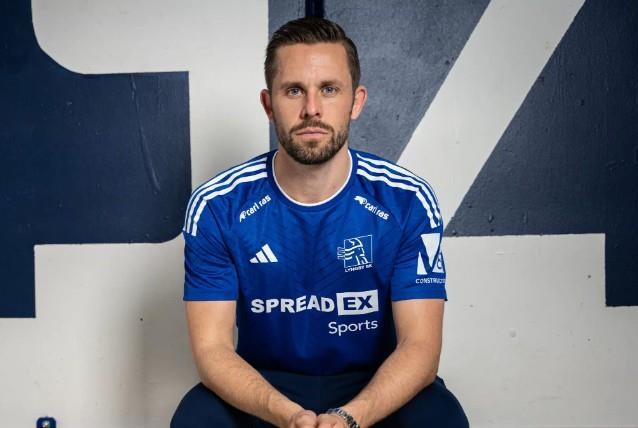 重返职业赛场，官方：冰岛大狙西于尔兹松加盟丹超球队灵比