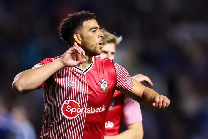 记者：切-亚当斯即将和南安普顿续约，然后租借加盟狼队