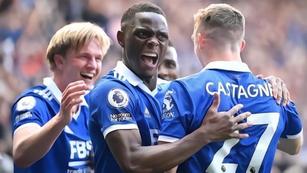 米兰与达卡：从莱斯特租借