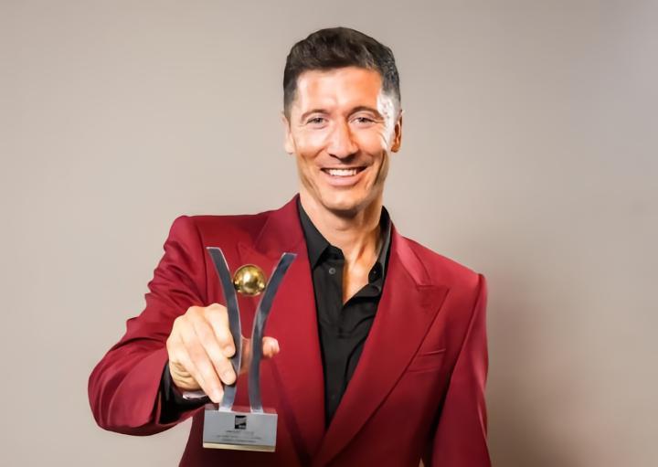 凯恩打破德甲进球纪录？莱万：他很出色，但是德甲并不好踢