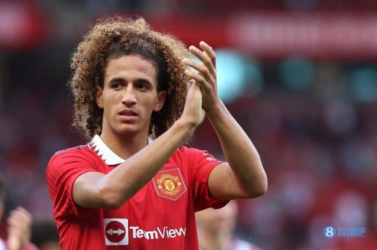 曼晚：汉尼拔国家队位置受威胁，球员离开曼联可能性大增