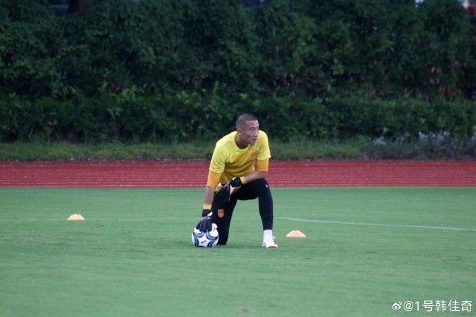 即将迎来亚运会首战，韩佳奇社媒表态：无需多言，竭尽全力
