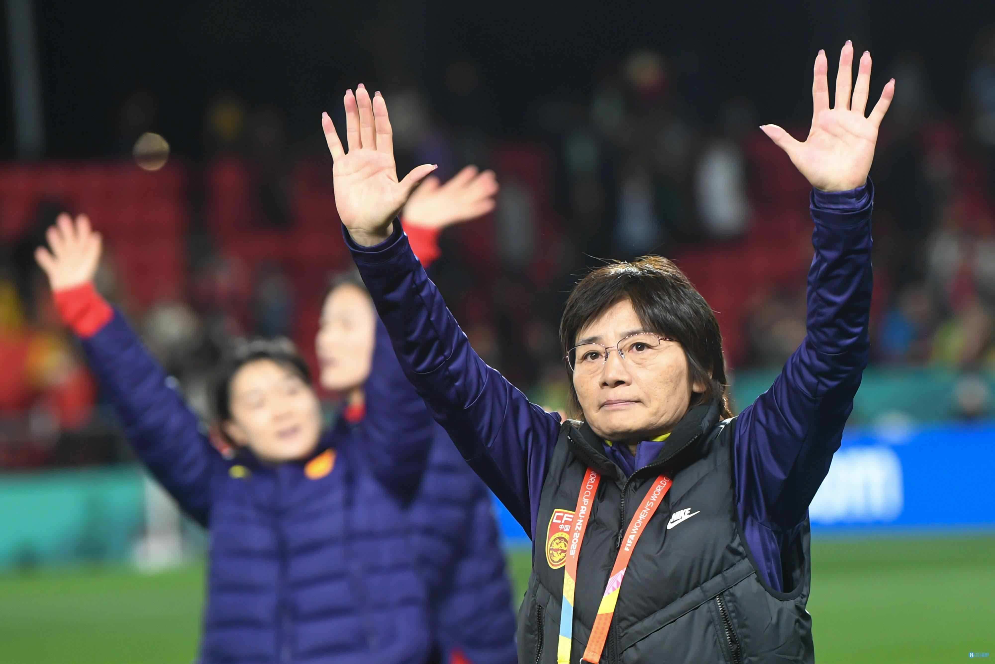 北青：中国女足今天下午进行身体激活训练，已派专人考察日本队
