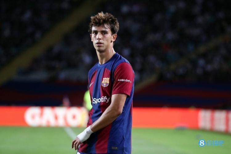 每体：莱万伤缺，哈维计划让菲利克斯踢中锋&托雷斯拉边