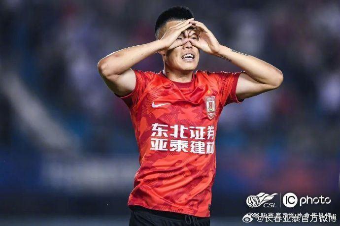 谭龙期待10日国足热身赛  想念亚泰球迷20日“南岭”见！