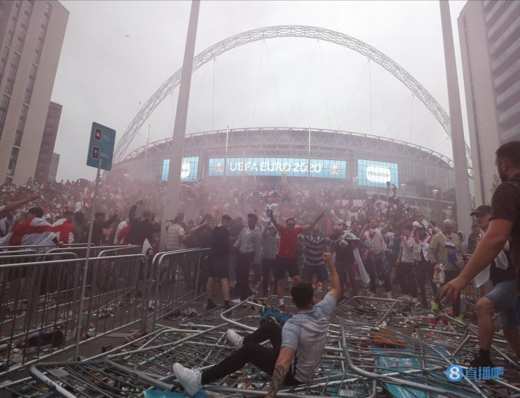 记者：英国&爱尔兰5队都将参加2028年欧预赛，有两个保留名额