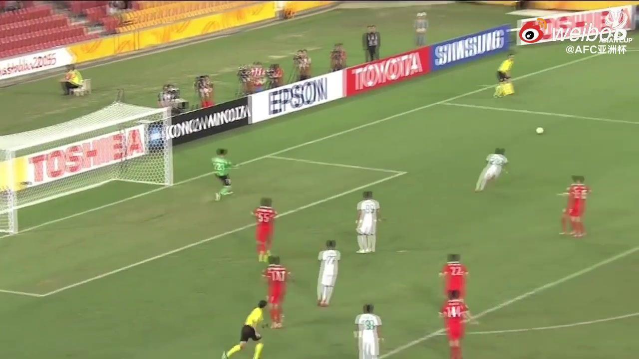 亚洲杯官博晒王大雷视频：这个男人还能以主力身份参加亚洲杯吗？